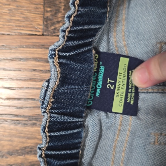🌟5/25$ OR 7/30$ GENUINE KIDS 2t Jeans - Picture 2 of 3